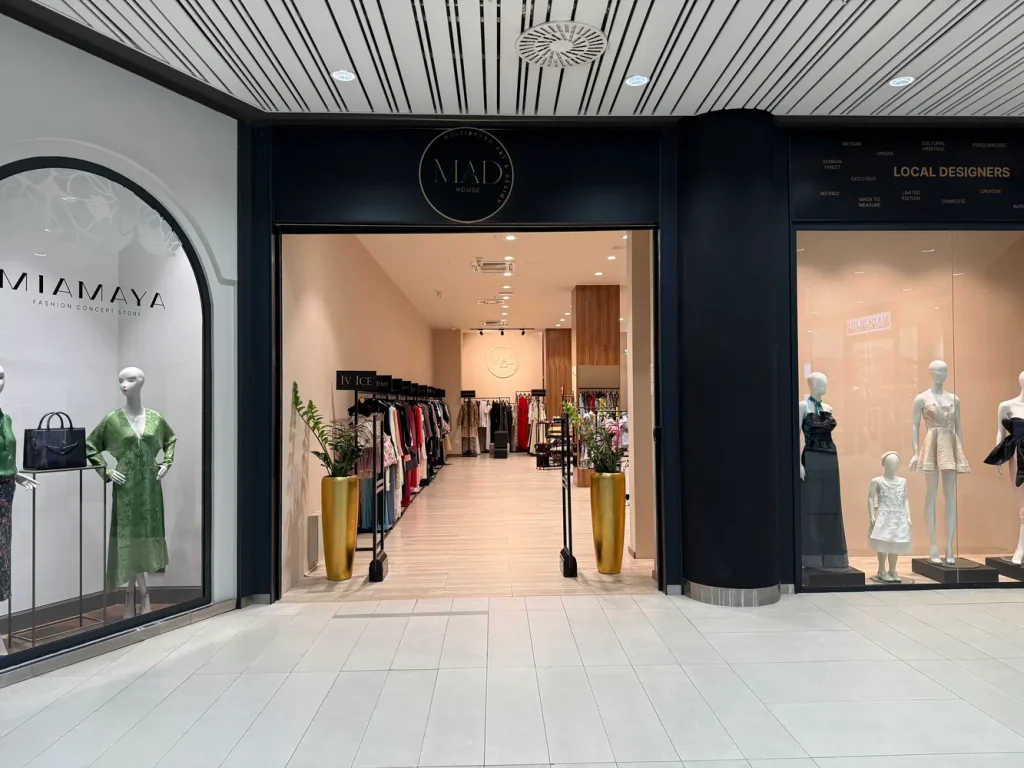 ulaz u mad house radnju u rajiceva shopping centru